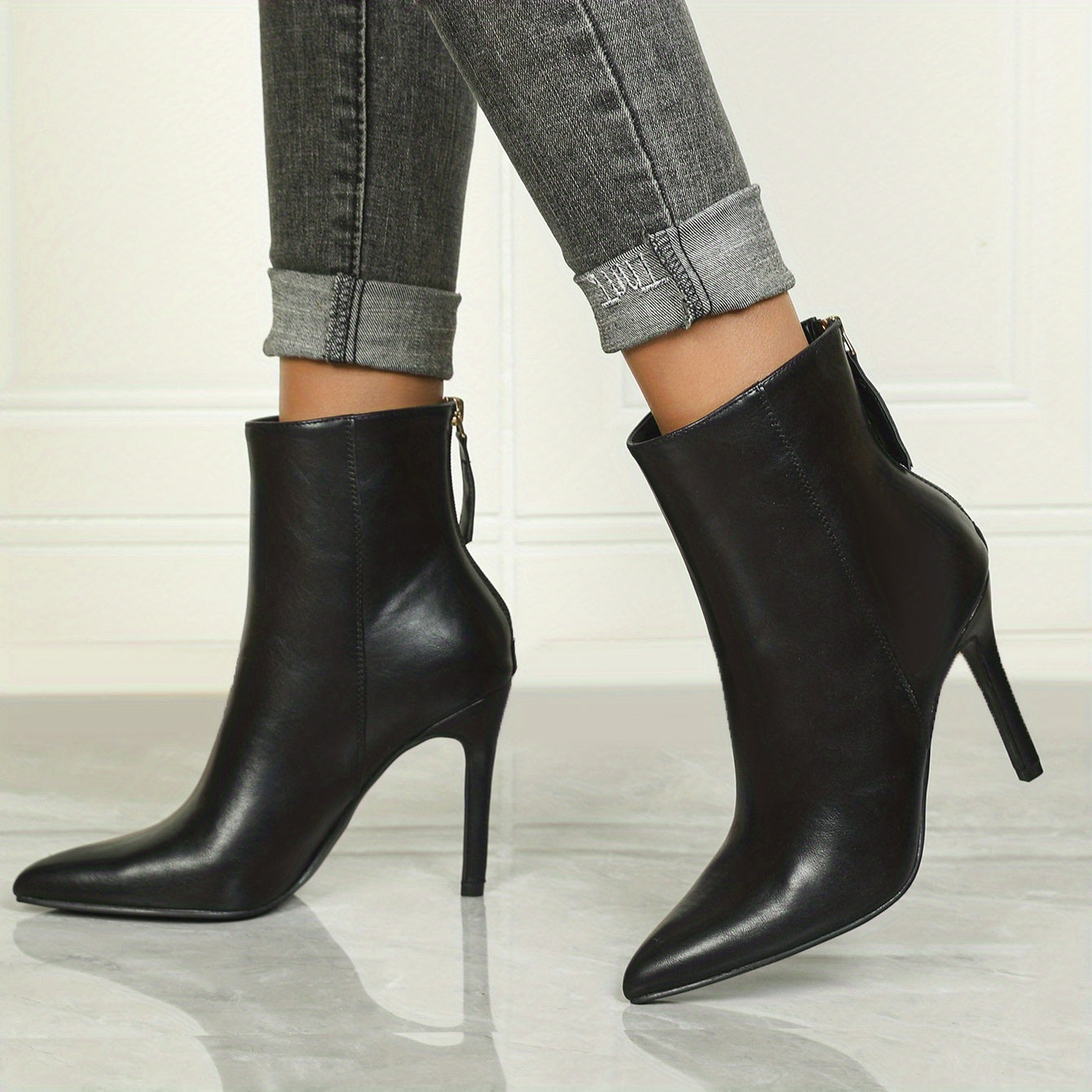 Sculpted Heeled Ankle Boots with Sleek Pointed Toe