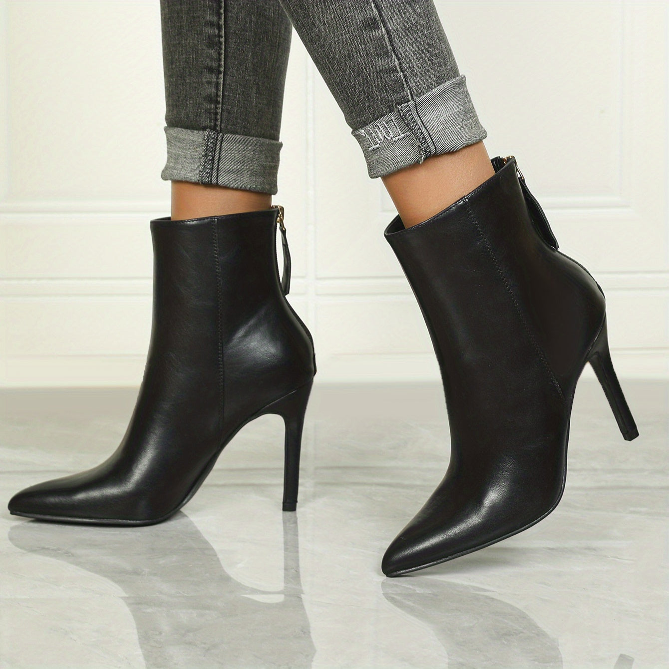 Sculpted Heeled Ankle Boots with Sleek Pointed Toe