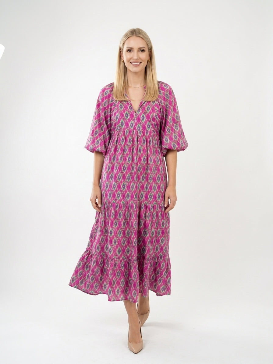 Zayé Women's Geometric Print Midi Dress | V-Neck Batwing Sleeve Tiered Skirt