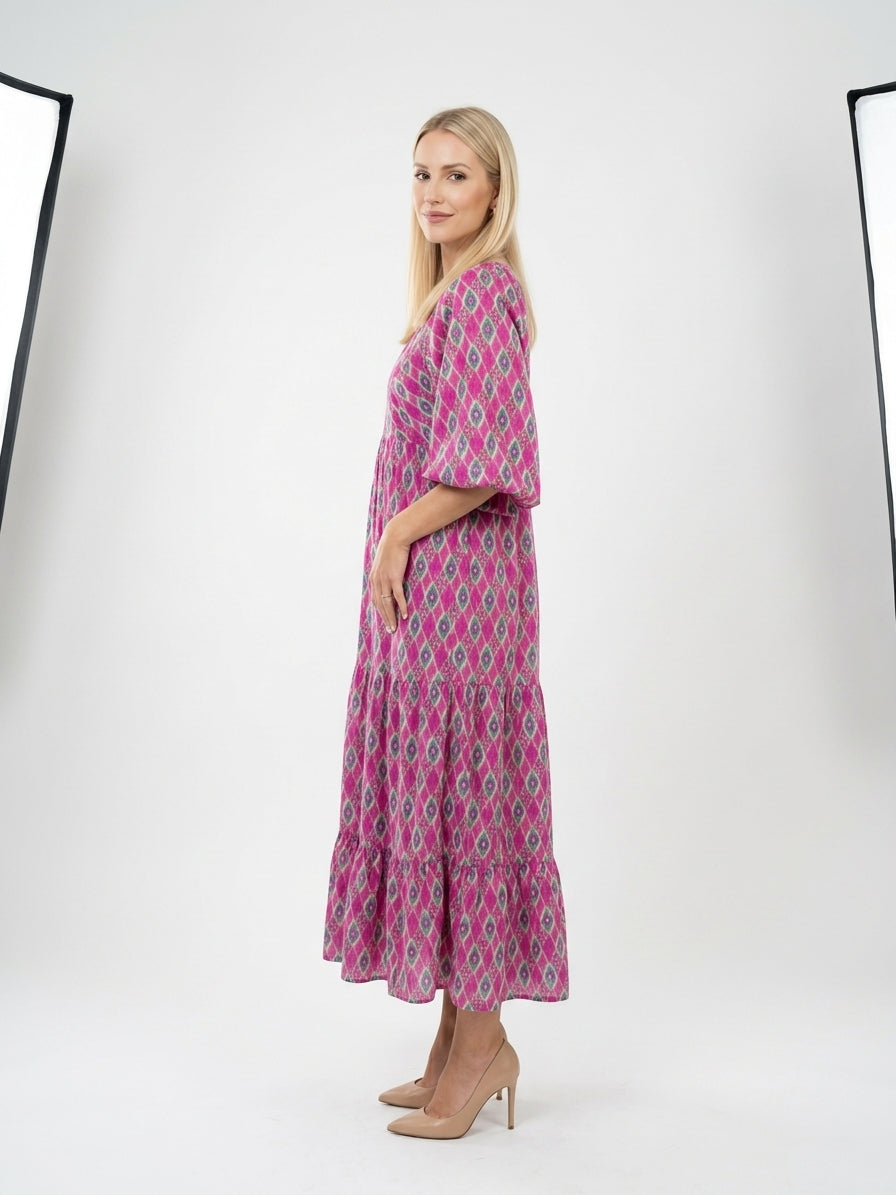 Zayé Women's Geometric Print Midi Dress | V-Neck Batwing Sleeve Tiered Skirt