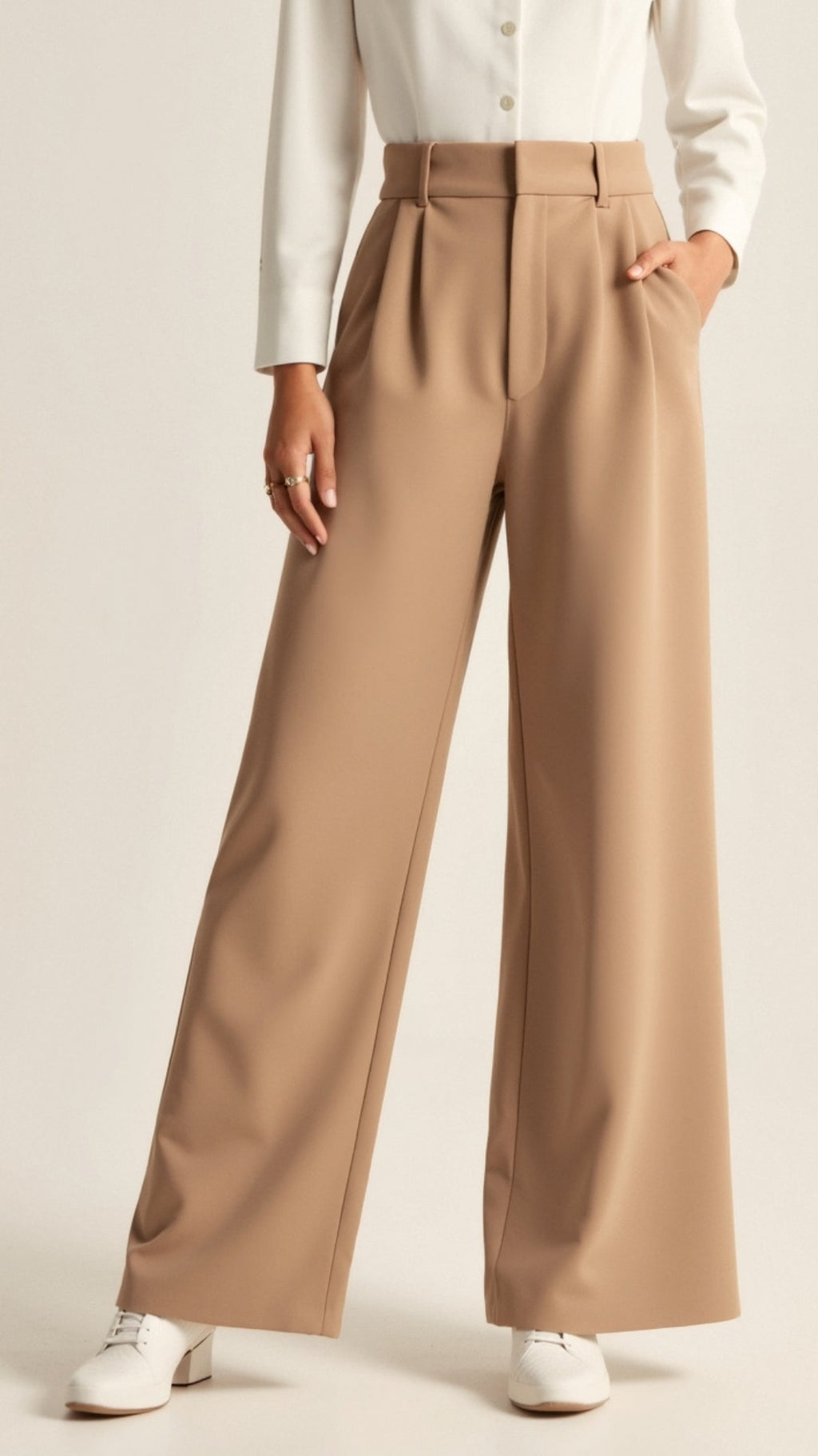 Tailored Wide-Leg Trousers with Refined Structure