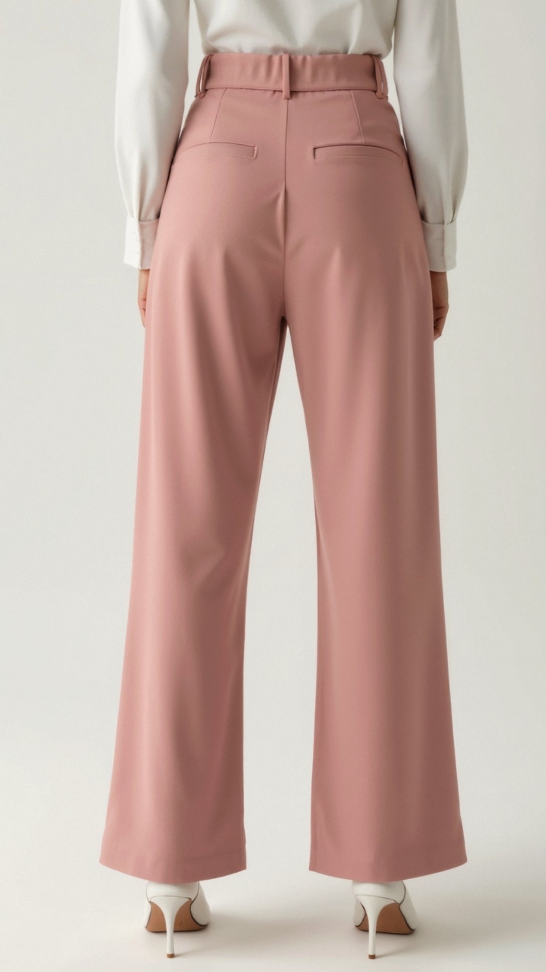 Tailored Wide-Leg Trousers with Refined Structure